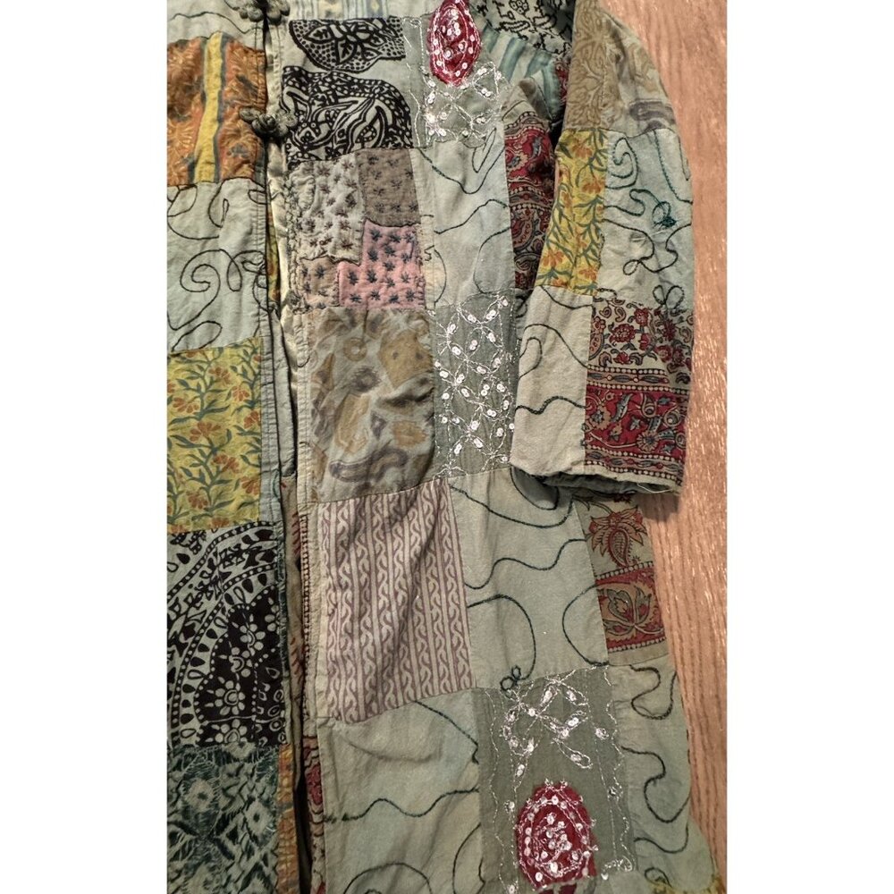 Patchwork kantha quilt kimono Jacket Green Embroidered Boho Art to Wear Hippie - Picture 14 of 16